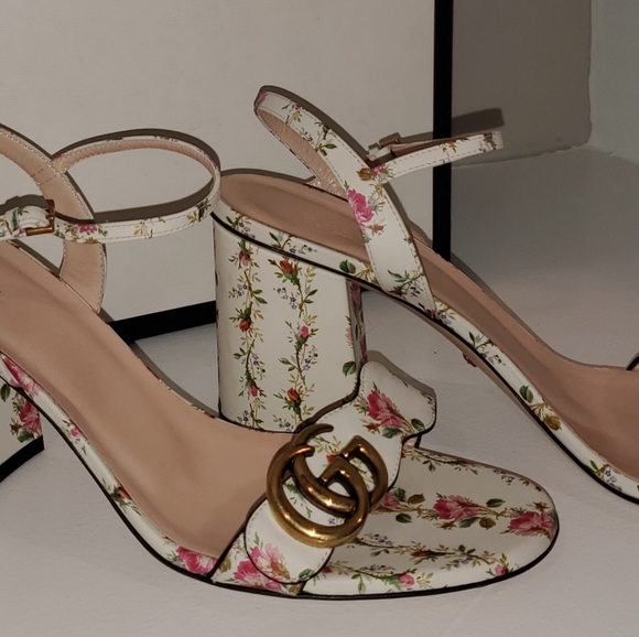 Gucci Shoes - Gucci block heels